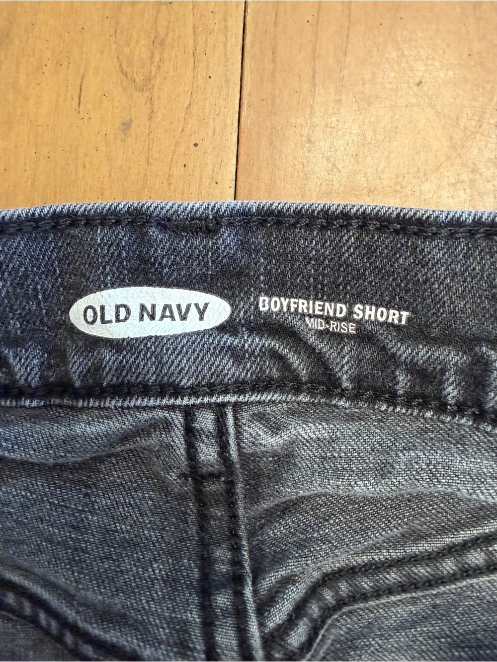 Old Navy Charcoal Distressed Denim Shorts 12 - Picture 5 of 6